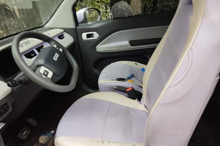 Used Chery QQ Ice Cream 2022 120km Conical Shape Lithium Iron Phosphate
