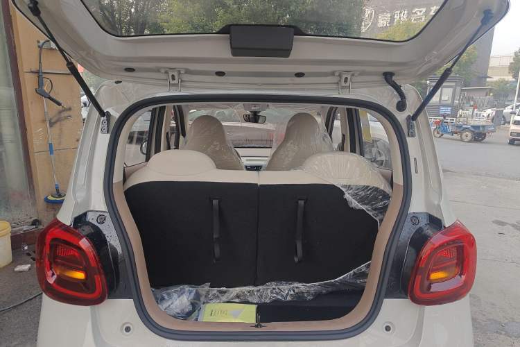 Used Wuling Hongguang MINIEV 2025 Four-Door Version Advanced Edition
