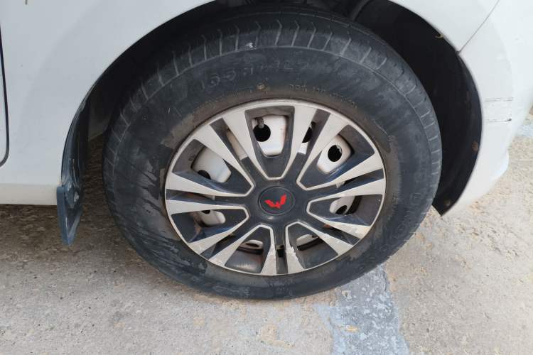 Used Wuling Rongguang V 2018 1.5L Practical Version
