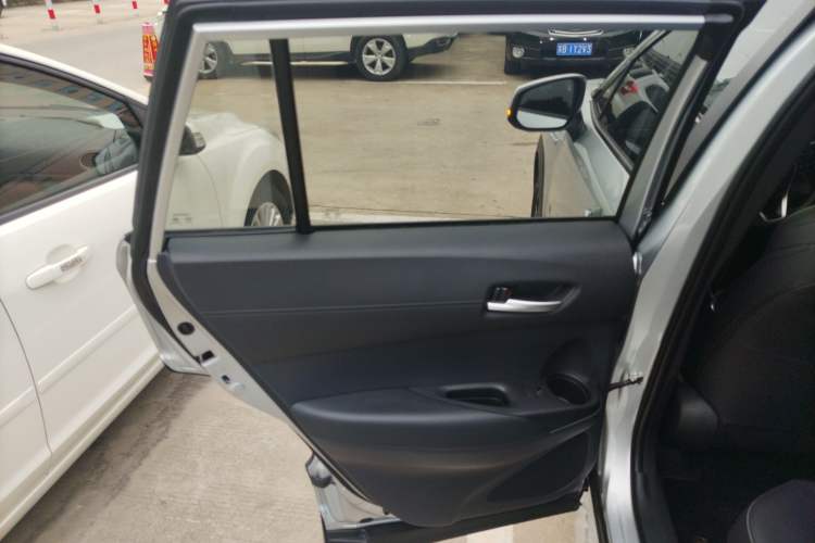 Used Toyota FRONTLANDER 2023 2.0L Smart Electric Hybrid Dual-Engine Luxury Edition
