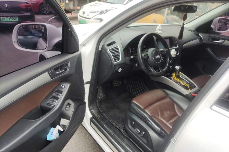 Used Audi Q5 2017 40 TFSI Ambition Edition