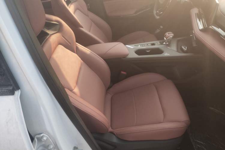 Used Changan X5 PLUS 2026 Model, Second Generation, 1.5T Transcendence PRO