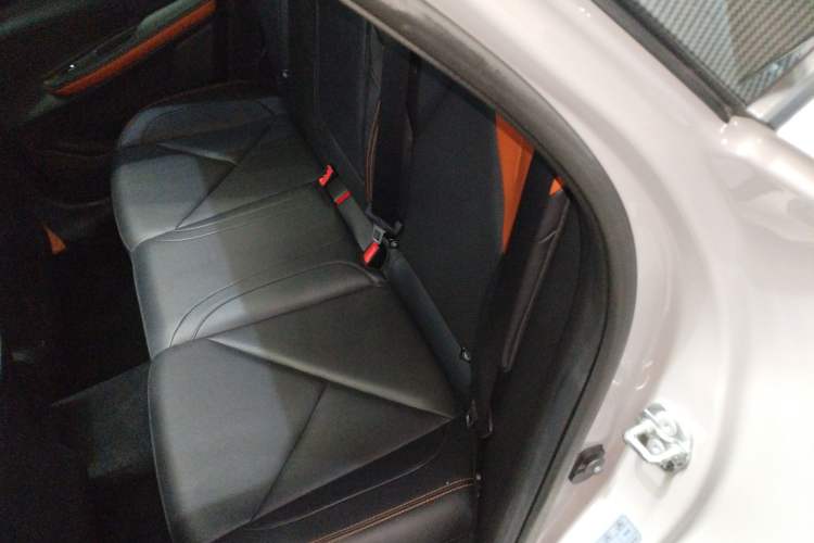 Used Changan UNI-V 2022 1.5T Prestige Version
