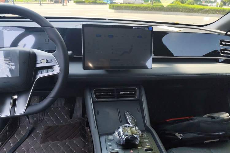 Used BYD Qin L 2024 DM-i 80KM Beyond Model
