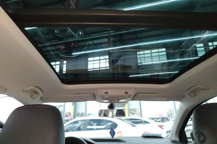 Used Volkswagen Tharu 2020 280TSI Two-Wheel Drive Luxury Plus Version China VI Standard