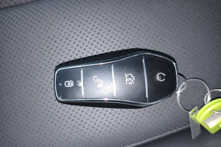 Used BYD Han 2024 DM-i Glory Edition 121KM Premium Model