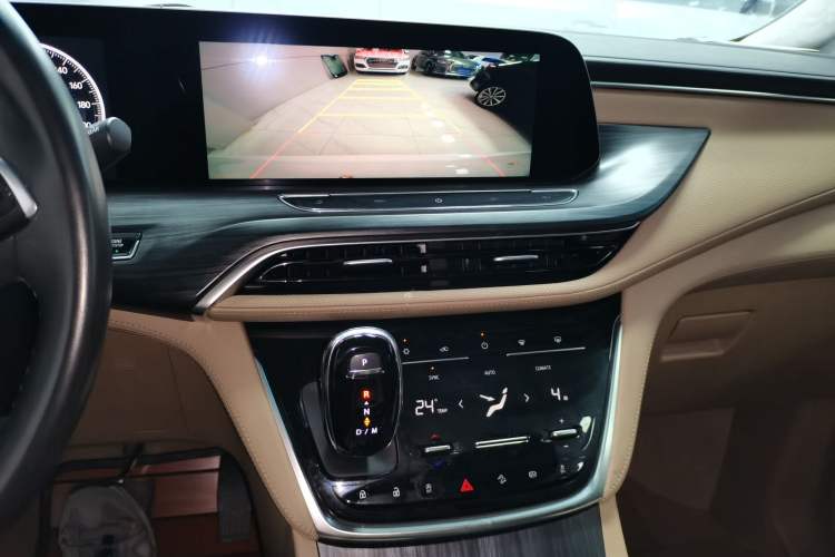 Used Buick GL8 2021 ES Land Cruiser 653T Luxury Edition
