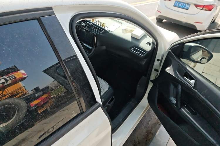 Used Peugeot 308 2016 1.6L Automatic Fashion Edition
