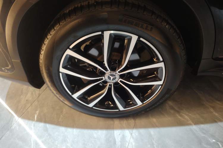 Used Mercedes-Benz GLC 2020 GLC 300 L 4MATIC Dynamic Edition
