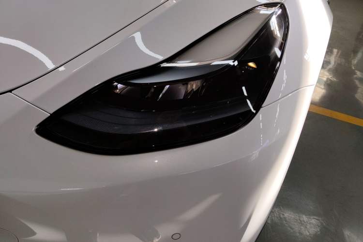 Used Tesla Model Y 2021 Standard Range Rear-Wheel Drive Version
