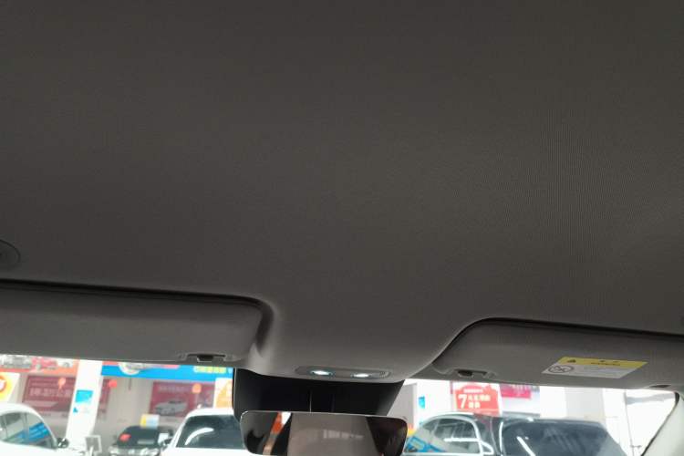 Used BYD Yuan UP 2025 Intelligent Driving Version 401 KM Dynamic Edition