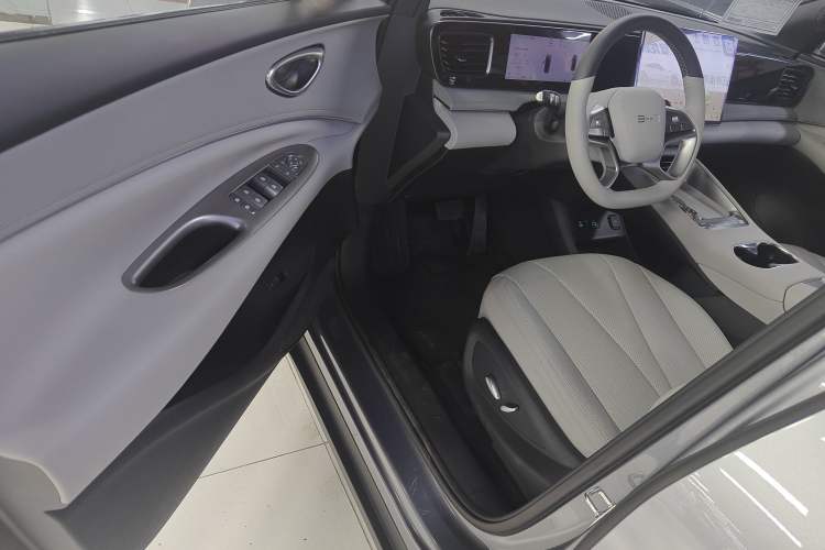 Used BYD Sealion 06 New Energy 
