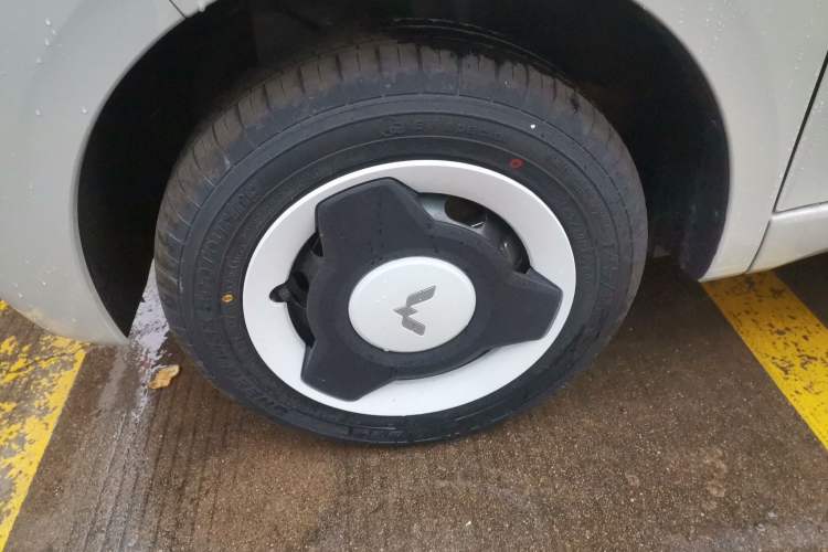 Used Wuling Hongguang MINIEV 2024 3rd Generation 215km Youth Edition
