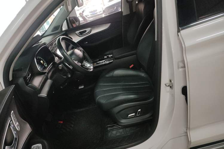 Used Roewe RX5 MAX 2019 300TGI Automatic Smart Cabin Luxury Edition
