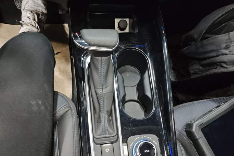 Used Buick Velite 6 2022 Plug-in Hybrid Connected Smart Edition
