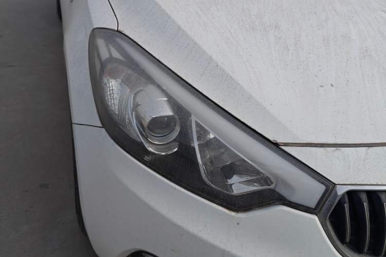 Used Kia K3 2013 1.6L Manual GL
