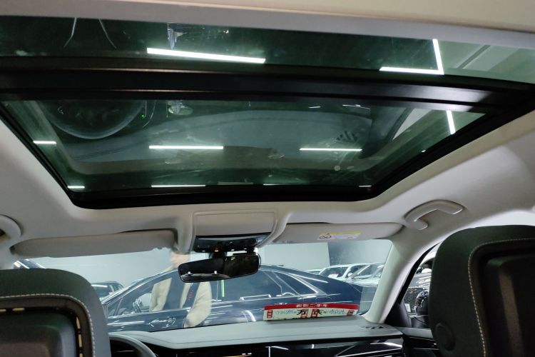 Used Volkswagen Passat 2025 Outstanding Model 330TSI Elite Edition
