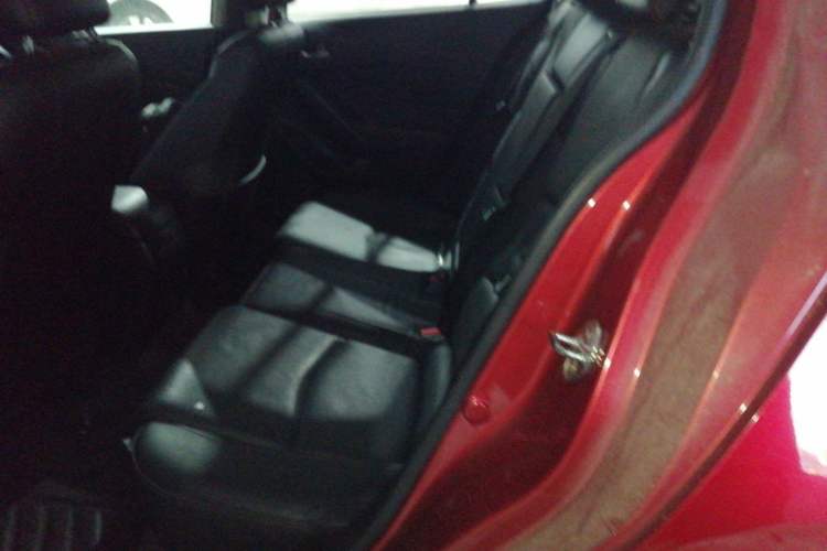 Used Mazda Mazda 3 Axela 2014 Hatchback 2.0L Automatic Flagship Model