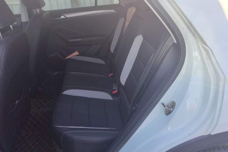 Used Volkswagen T-ROC 2020 230TSI DSG Two-Wheel Drive Advanced Version
