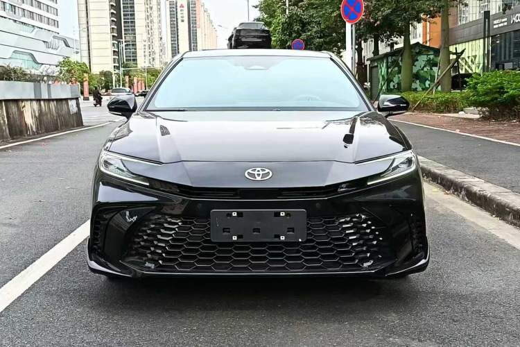Used Toyota Camry 2024 Dual-Motor 2.0HS Sport Edition
