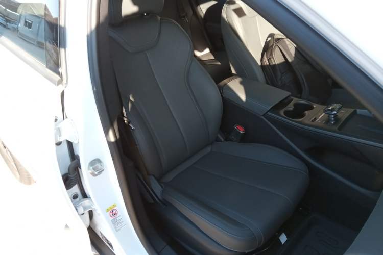 Used BYD Qin PLUS 2025 DM-i Smart Drive 55KM Leading Model
