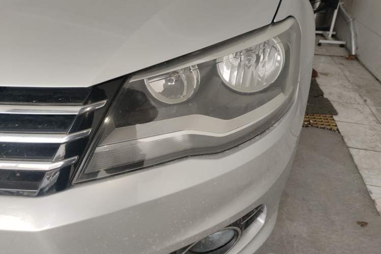 Used Volkswagen Bora 2014 1.6L Automatic Luxury Model
