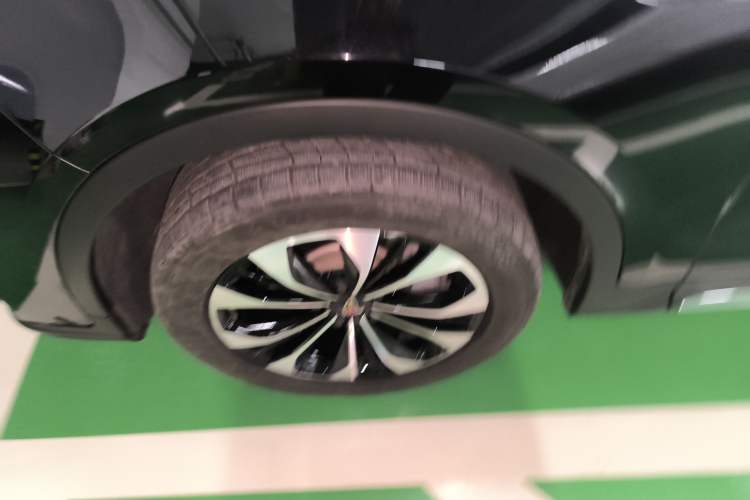 Used Hongqi HS7 2022 3.0T Automatic All-Wheel Drive ZhiLian Flagship Edition Five Seats
