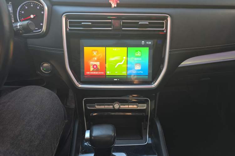 Used Roewe RX8 2019 30T Two-Wheel Drive Supreme Flagship Edition
