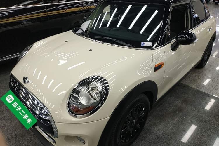 Used MINI MINI 2015 1.5T COOPER Fun Five-Door Edition