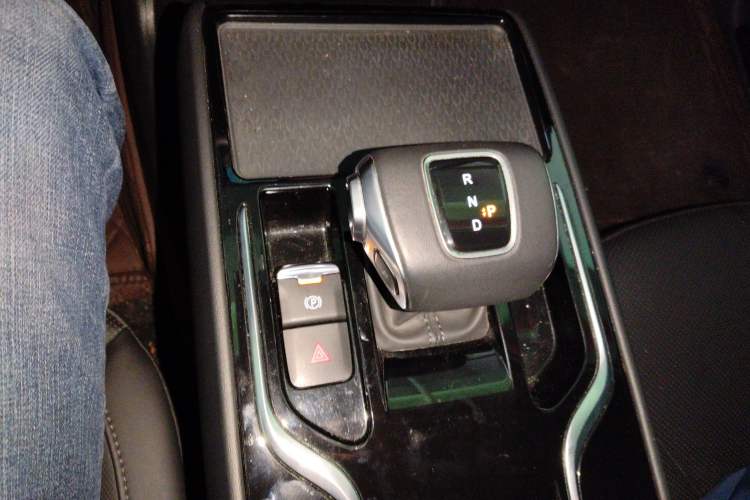 Used Hongqi E-QM5 2024 500km Range Edition
