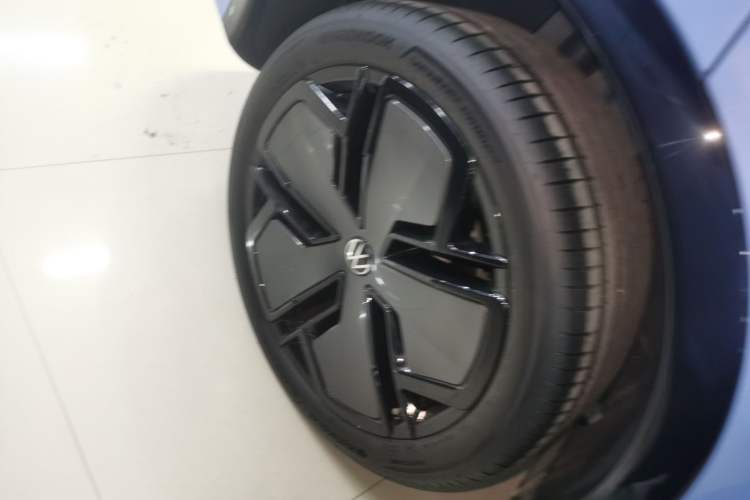 Used Volkswagen Tiguan L 2024 PRO 380TSI Four-Wheel Drive R-Line Prestige Edition
