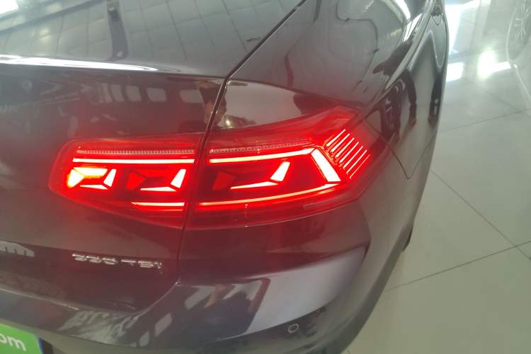 Used Volkswagen Magotan 2020 330TSI DSG Luxury Edition