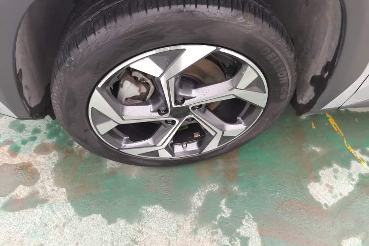 Used Geely Auto FX11 2023 1.5TD DCT Prestige Edition
