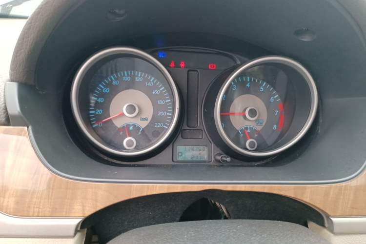 Used Buick Excelle 2015 1.5L Automatic Classic Model
