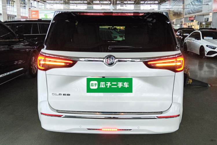 Used Buick GL8 2023 ES Lu Zun Comfort Model
