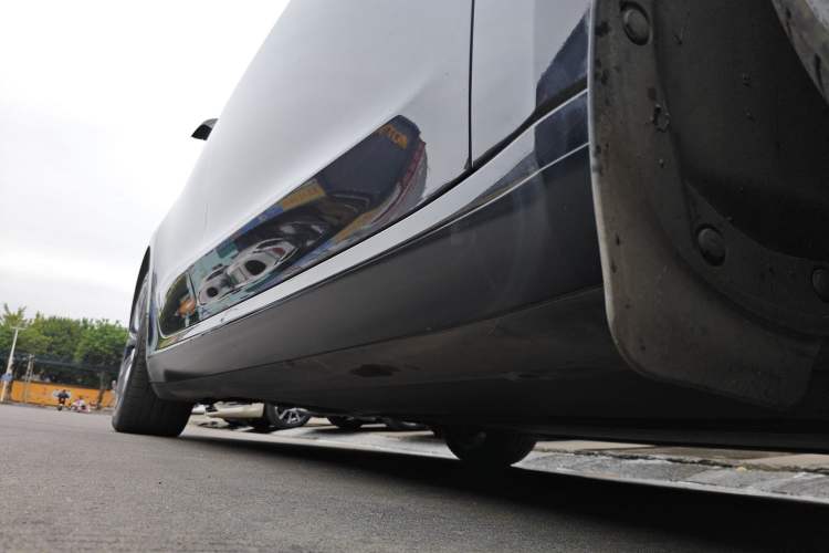 Used Tesla Model 3 2023 Long-Range All-Wheel-Drive Version
