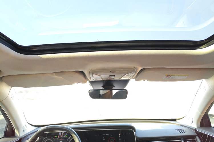 Used Hongqi HS5 2022 Revised Version 2.0T Smart Connect Flagship Edition
