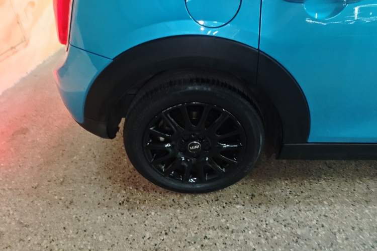 Used MINI MINI 2015 1.5T COOPER Fun Five-Door Edition
