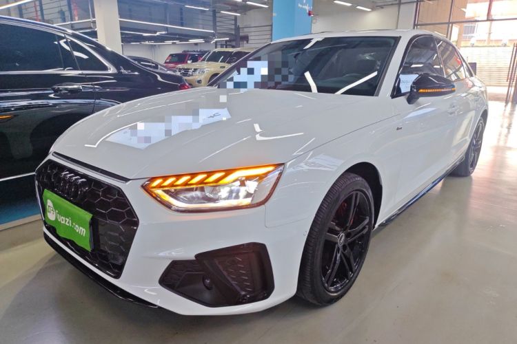 Used Audi A4L 2022 40 TFSI Luxury Dynamic Model
