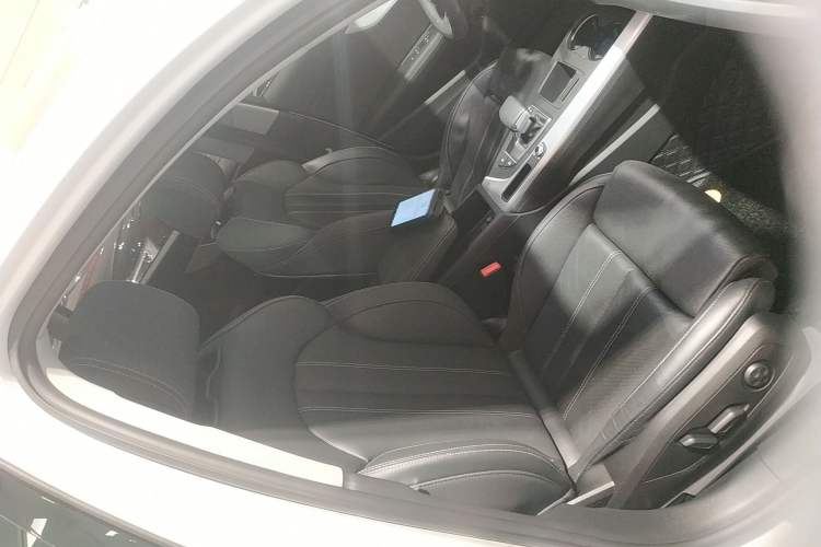 Used Audi A4L 2022 40 TFSI Luxury Dynamic Model
