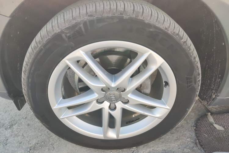 Used Audi Q5 2017 Plus 40 TFSI Technology Model
