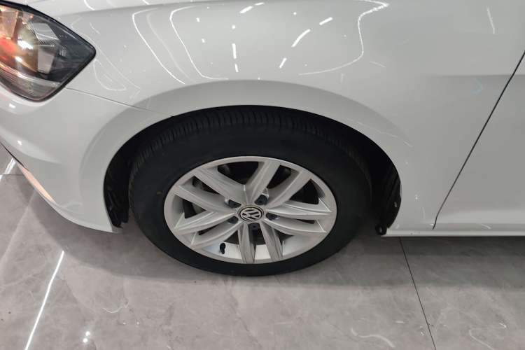 Used Volkswagen Golf 2019 1.6L Automatic Comfort Model China V Standard

