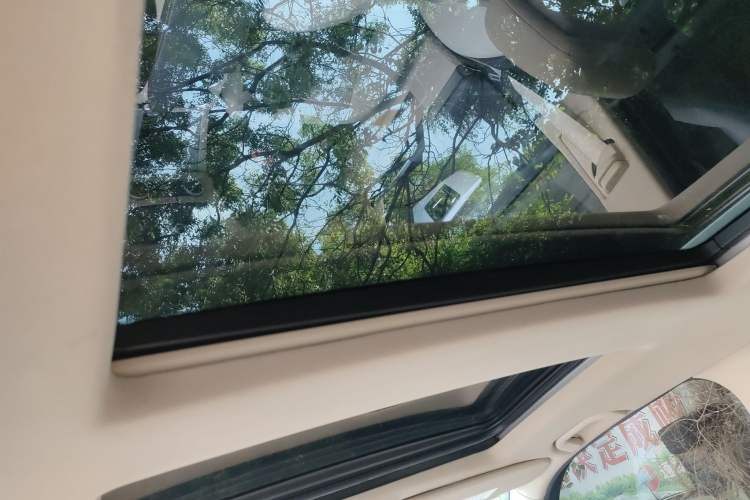 Used Mercedes-Benz GLK-Class 2015 GLK 260 4MATIC Dynamic Edition Ultimate Version
