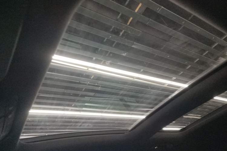 Used Mercedes-Benz GLC 2016 GLC 260 4MATIC Luxury Model
