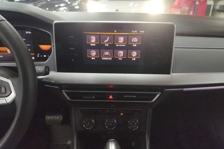 Used Volkswagen Lavida 2023 300TSI DSG Full-Comfort Edition
