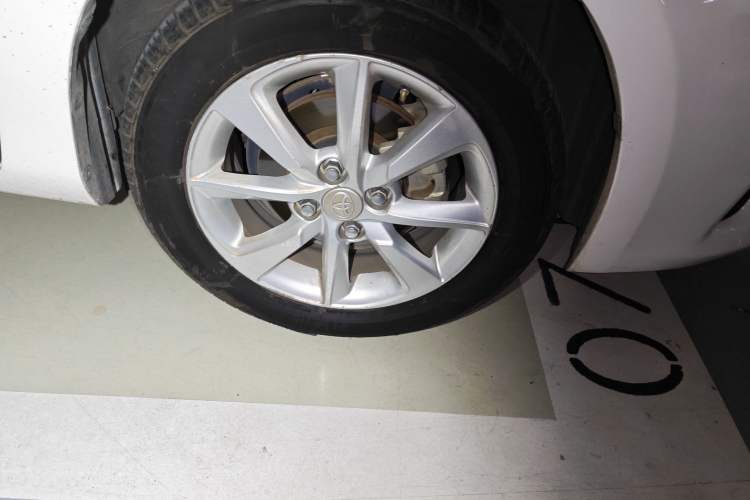 Used Toyota YARiS L Zhi Xian 2015 1.5E Automatic Charm Edition