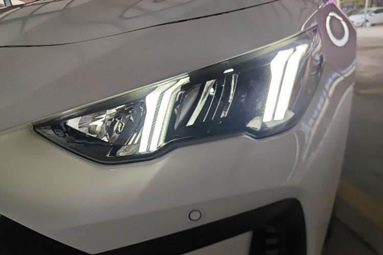 Used GAC Trumpchi EMPOW 2021 270T DCT J16 Version