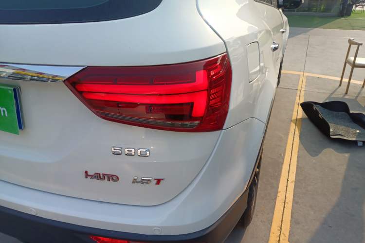 Used Dongfeng Fengon 580 2017 1.5T CVT Smart Style Model
