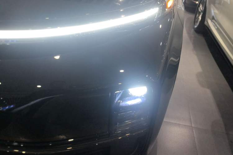 Used Li Auto L9 2024 PRO Model
