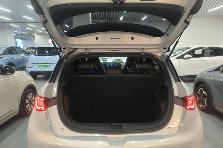 Used BYD Dolphin 2021 405 km Fashion Edition